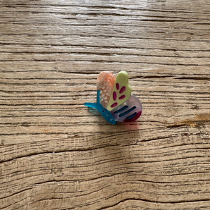 Fifi – farverig mini sommerfugl hårspænde | Petit Atelier