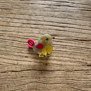 Pip – farverig mini fugl hårspænde | Petit Atelier